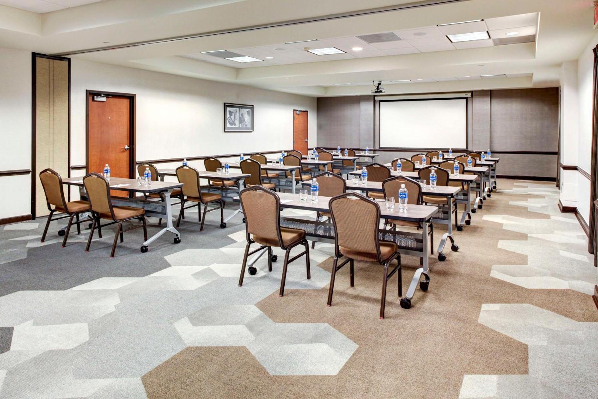 Hyatt Place Busch Gardens